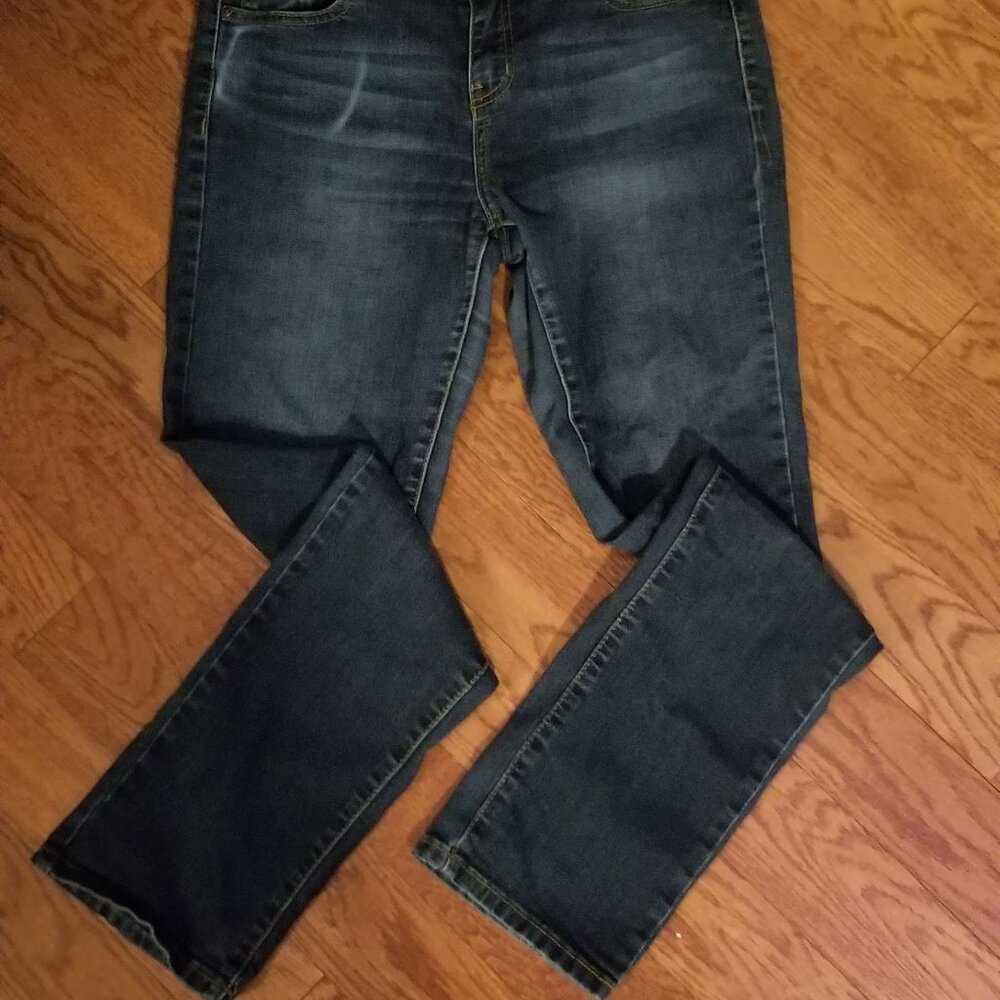 BOGO 29 X 30 slim straight jeans - Picture 2 of 7